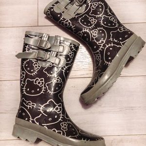 Hello Kitty Black and Grey Rain Boots